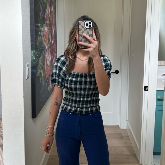 American Eagle Outfitters Tops - American Eagle Smocked Green and Black Plaid Puff Sleeve Crop Top Size Small